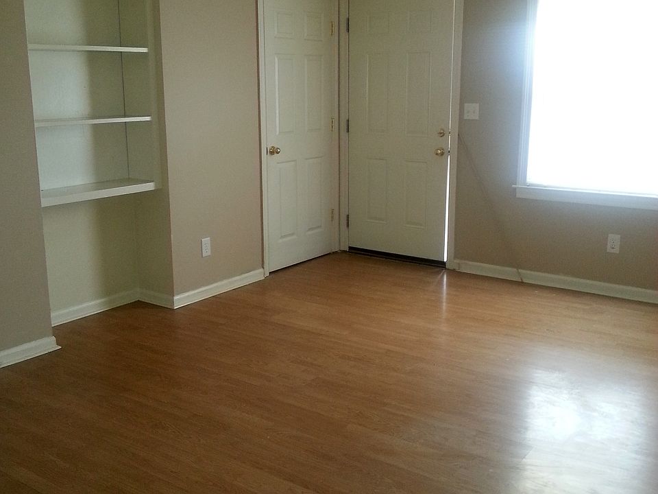 1st image of 1828 Augusta Dr