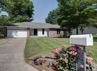 4559 S Crescent Ave, Springfield, MO 65804