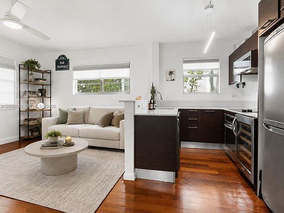 2nd image of 1568 Pennsylvania Ave APT 328