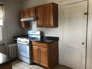 5542 Hobart St — Photo 8