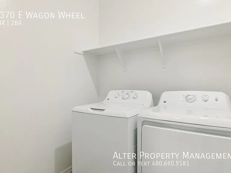 2370 E Wagon Wheel Ln — Photo 34