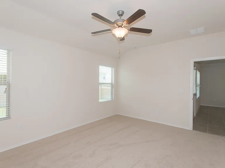 5717 Southerner Way — Photo 13