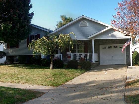 1st image of 2611 Heidelberg Dr