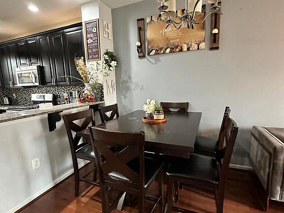 5th image of 7444 Riding Meadow Way