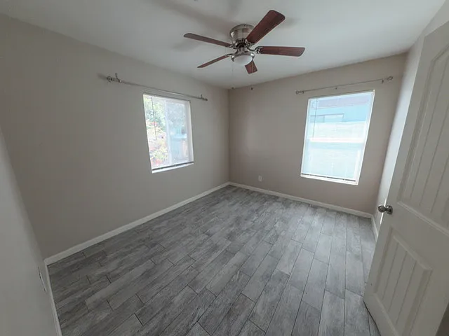 756 E University Dr — Photo 9