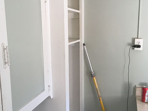 3rd image of 1260 N Pennsylvania St APT 08