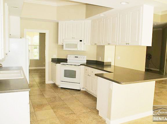 4th image of 28116 Cetation Way