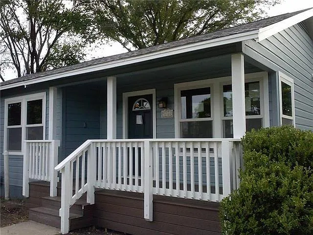 3 bed, 1028 sqft, $2,800 — Photo 4