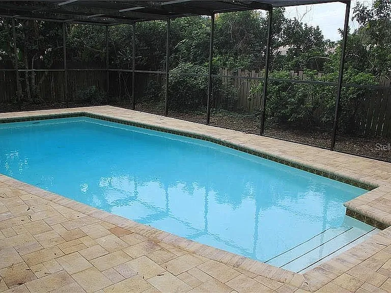 1939 Arvis Cir W — Photo 34