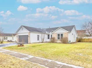 1627 Fox Field Dr, Belvidere, IL 61008
