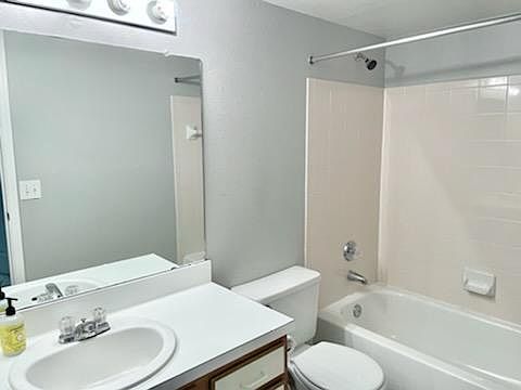 4th image of 2400 Feather Sound Dr APT 1221
