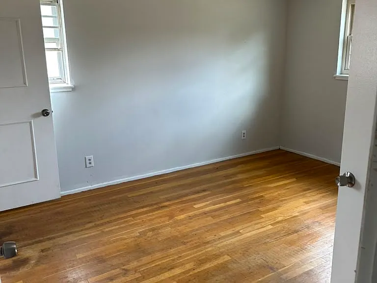 3417 Nebraska St — Photo 3