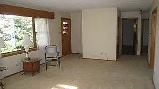 9524 Brookville Rd photo 1