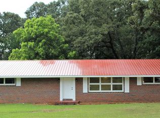 1138 Rhodes St, Anniston, AL 36206