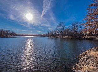 502 N Cedar Lake Dr W, Columbia, MO 65203
