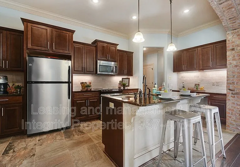 308 Overbrook Dr — Photo 7