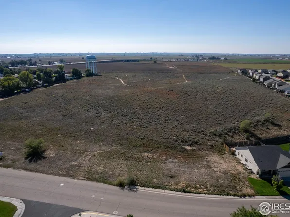 314 Sunset Dr, La Salle, CO 80645