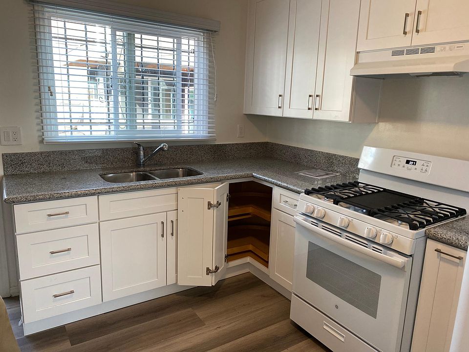 1st image of 1426 S Redondo Blvd #6