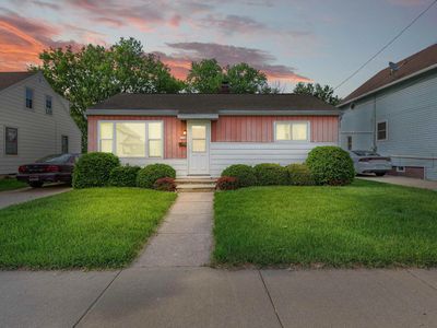 1126 W 7th Ave, Oshkosh, WI, 54902