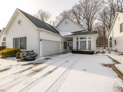169 Greenward Way S, North Olmsted, OH, 44070