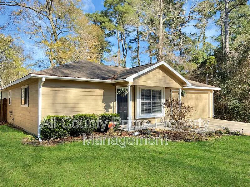 Building Photo - 10825 Royal Magnolia Dr