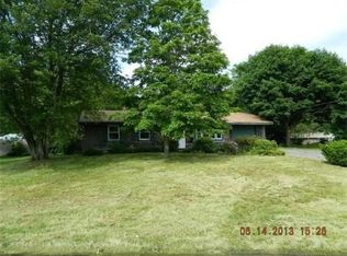 120 Smoke Rise Cir, Swansea, MA 02777