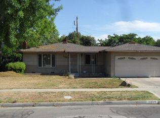 2939 E Richert Ave, Fresno, CA 93726