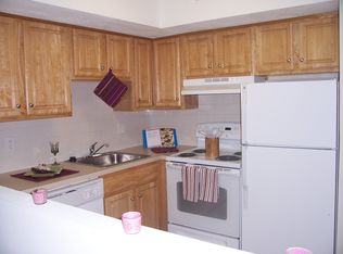 25 Briarwood Ln APT 5, Marlborough, MA 01752