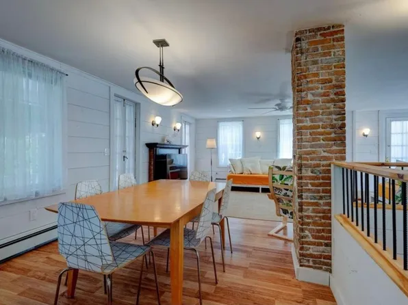 27 N Main St #1, Wallingford, VT 05773