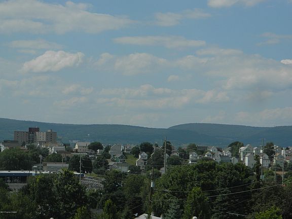 2nd image of 23 Walnut St