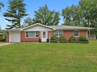 9 Sunnyside Dr, Belleville, IL