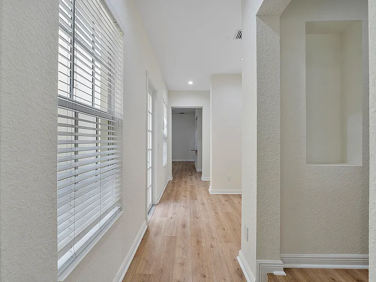 8332 NW 7th Ct — Photo 9