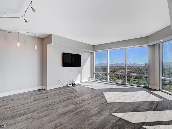 4th image of 322 Karen Ave Unit 1801