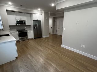 106 Warren St #1A, Brighton, MA 02135