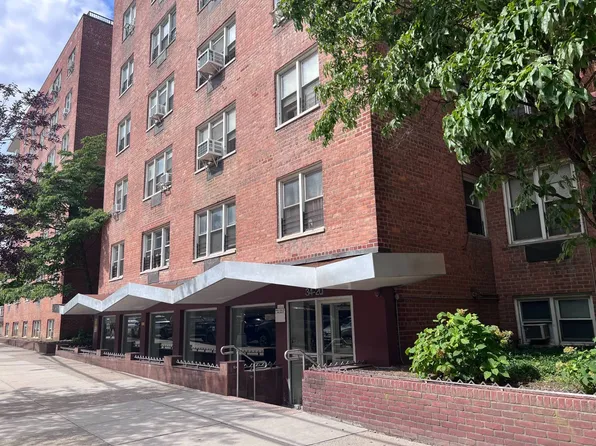 3420 Parsons Blvd APT 1V, Flushing, NY 11354