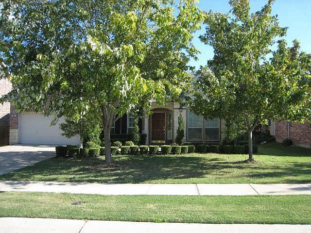 1st image of 1805 Chessington Ln