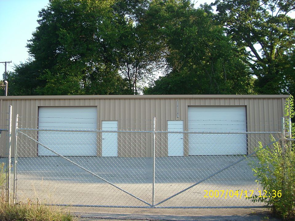2nd image of 331 Durham St