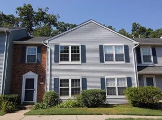 123 Selby Ct, Somerset, NJ 08873