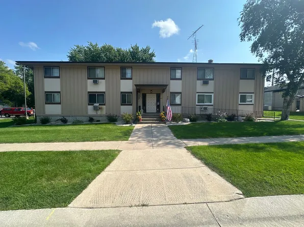 Rosendale, 102 E Wisconsin St APT 8, Rosendale, WI 54974