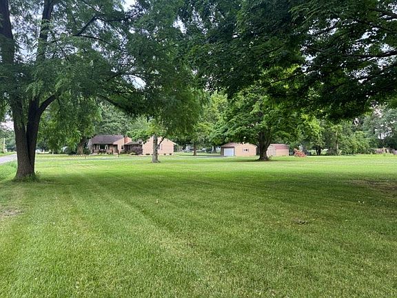 5th image of 1095 Iberia Rd