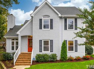 135 Cumberland Green Dr, Cary, NC 27513