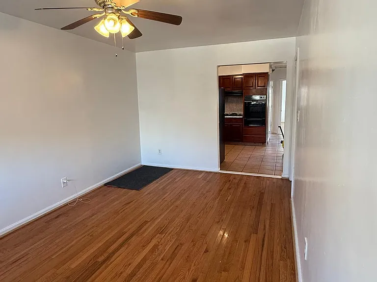 1320 Thieriot Ave #2 — Photo 3