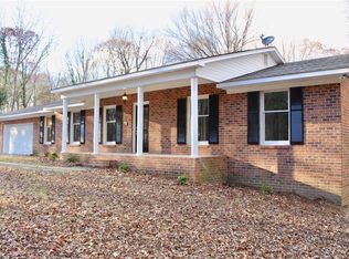111 Hamilton Rd, Lexington, NC 27295