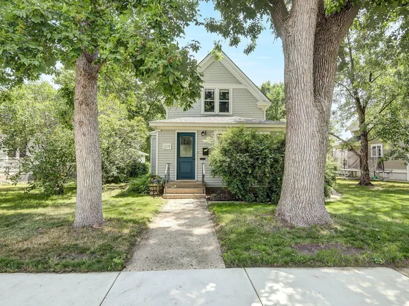 319 S Miller Ave, Litchfield, MN 55355