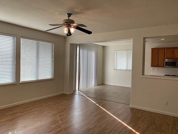 2nd image of 1292 Paddington Way