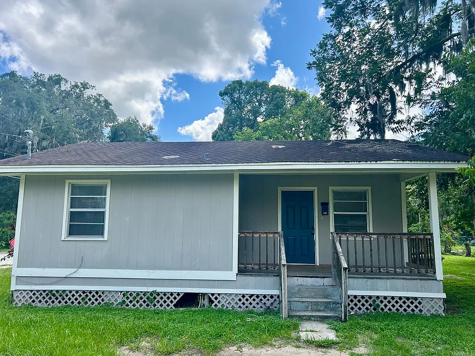 131 NW 10th Ave