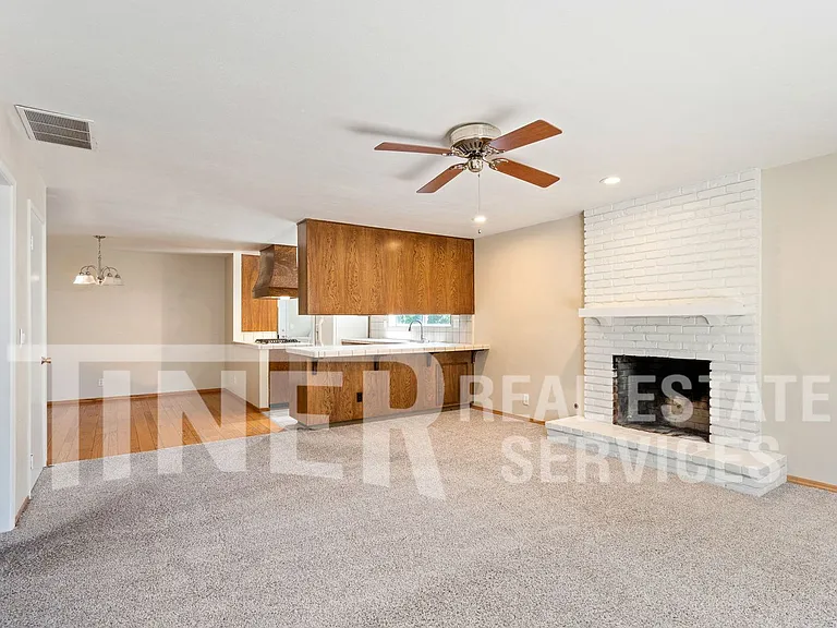 24 Grand Rio Cir — Photo 4
