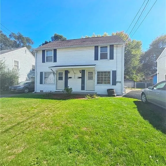 235B Allen St — Photo 1