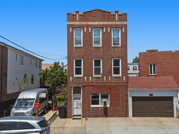 461 Avenue X image 1 of 10