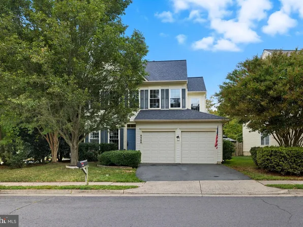 9300 Cougar Ct, Manassas Park, VA 20111